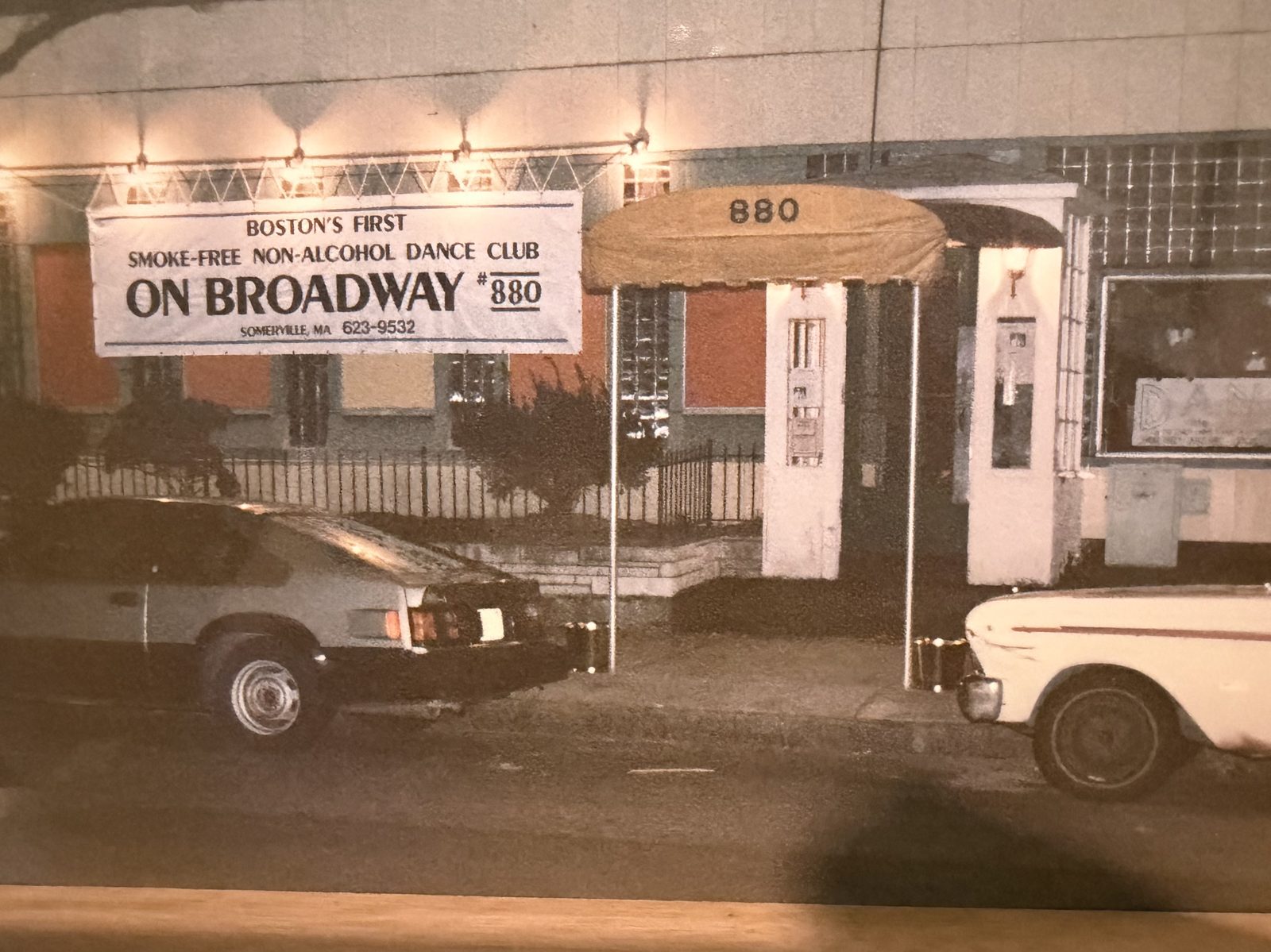 On Broadway #880 — Boston's first smoke-free, non-alcohol dance club